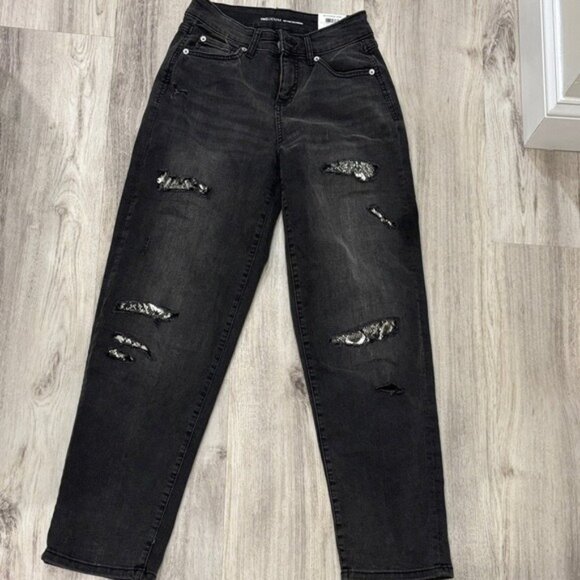INC  Mid rise boyfriend jeans black Distressed Black Jeans size 2 NWT - Picture 1 of 7